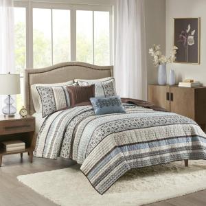 Madison Park Quilt Traditional Damask Design All Season, Lightweight Coverlet Bedspread Bedding Set, Matching Shams, Pillows, 104″x94″, Bellagio, Jacquard Grey, 6 Piece(Floral Blue)