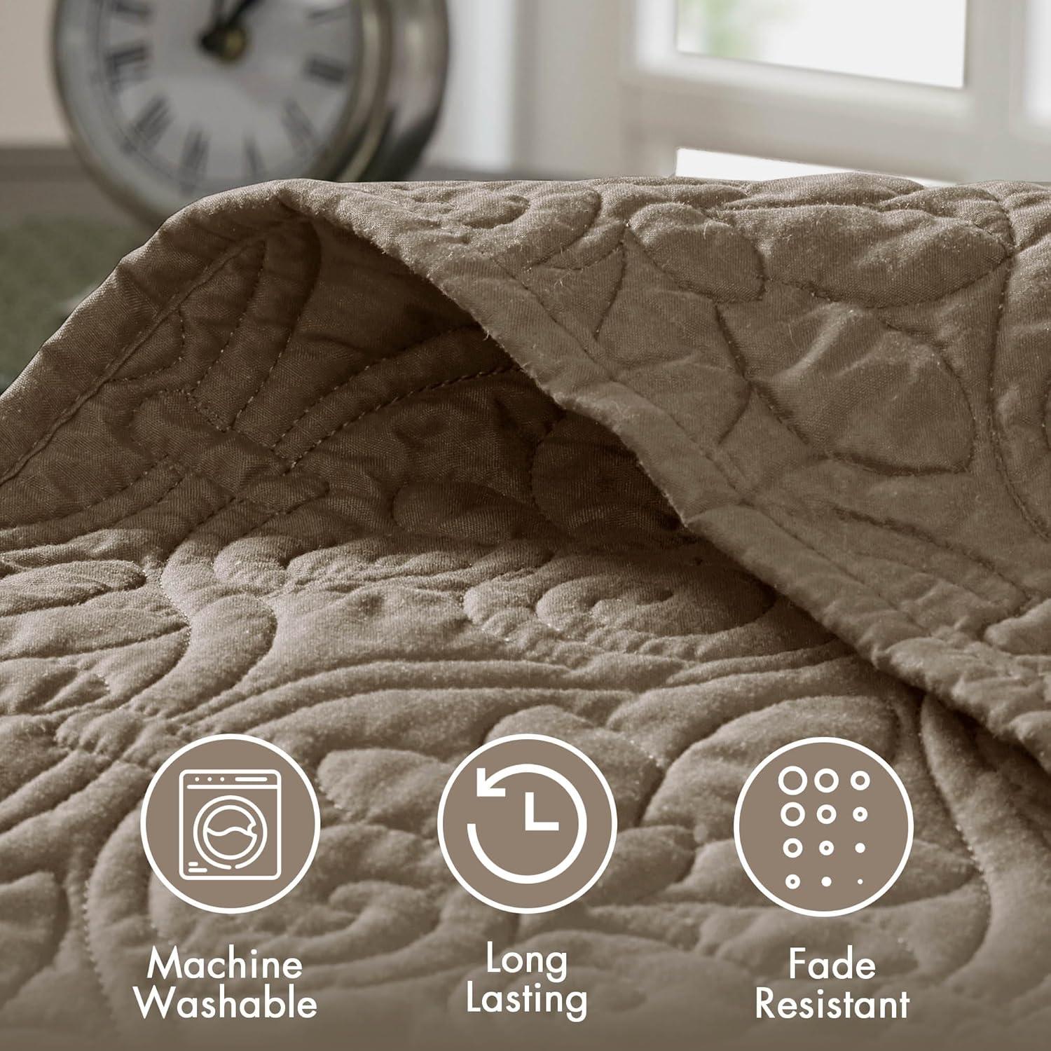 imageMadison Park Quebec Quilt Set Luxurious Damask Stitching Design Cotton Filled Lightweight Coverlet Bedspread Bedding Shams FullQueen90quotx90quot Cream 3 PieceKhaki