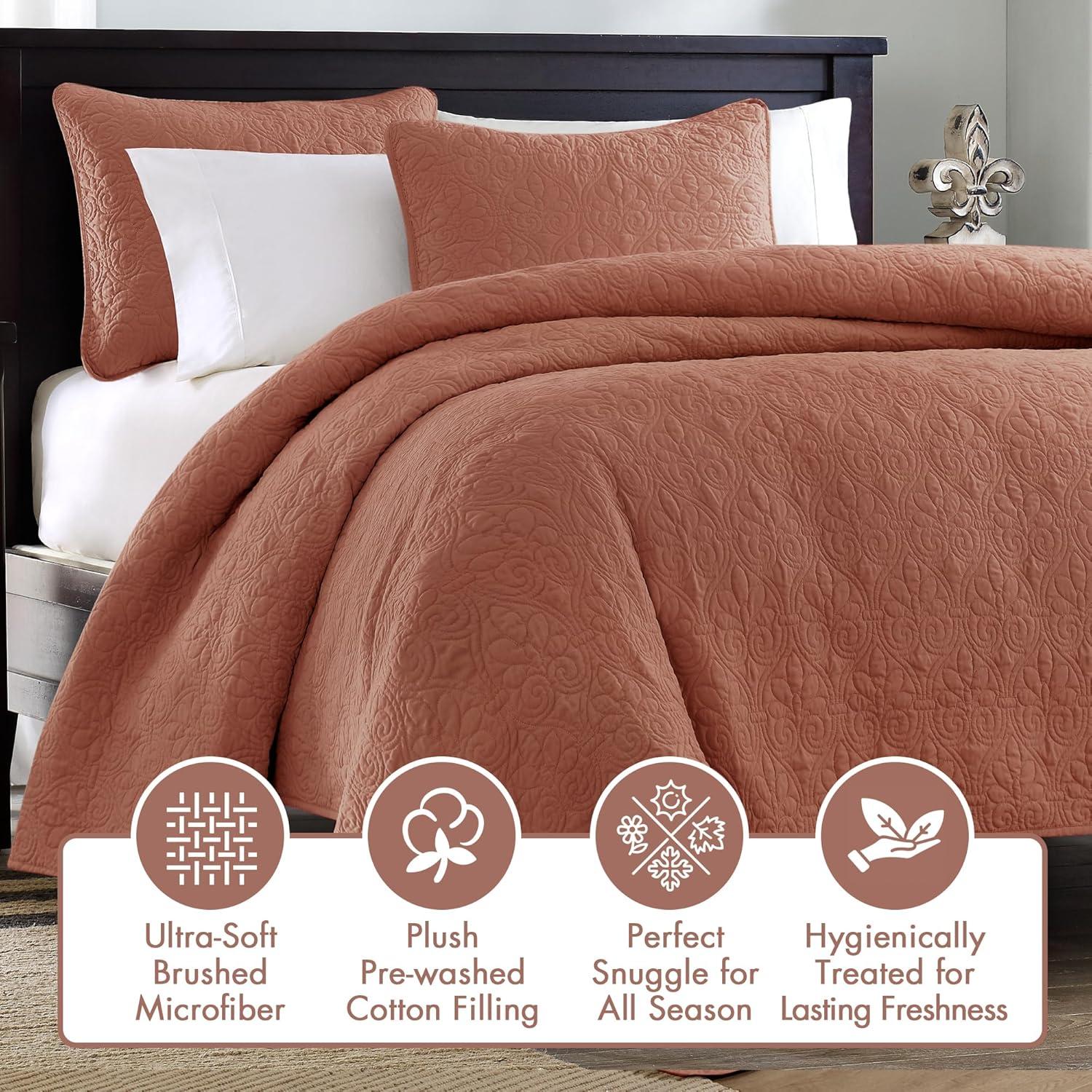 imageMadison Park Quebec Quilt Set Luxurious Damask Stitching Design Cotton Filled Lightweight Coverlet Bedspread Bedding Shams FullQueen90quotx90quot Cream 3 PieceClay Red
