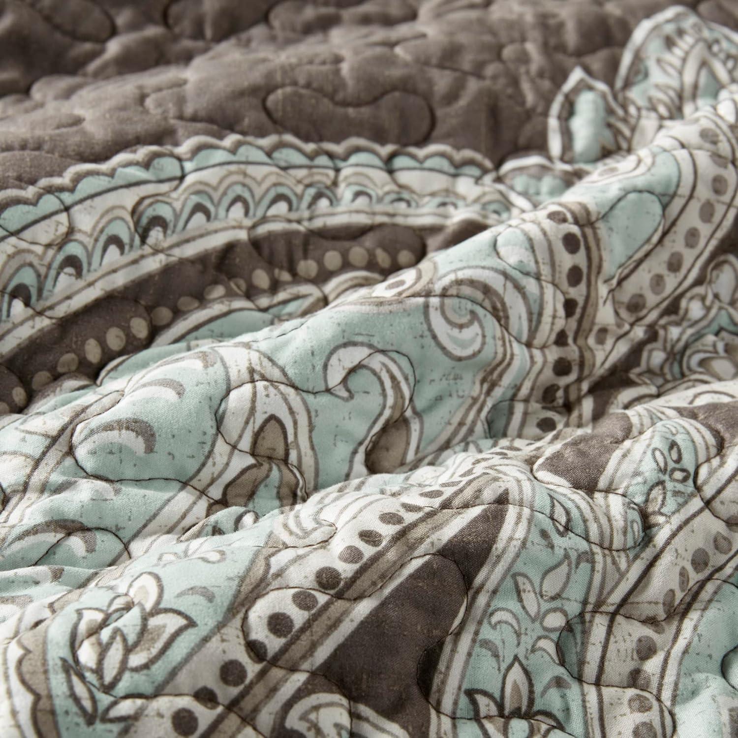 imageMadison Park Quilt Traditional Damask Design All Season Lightweight Coverlet Bedspread Bedding Set Matching Shams Pillows FullQueen90quotx90quot NavyWhite 6 PieceBrownBlue