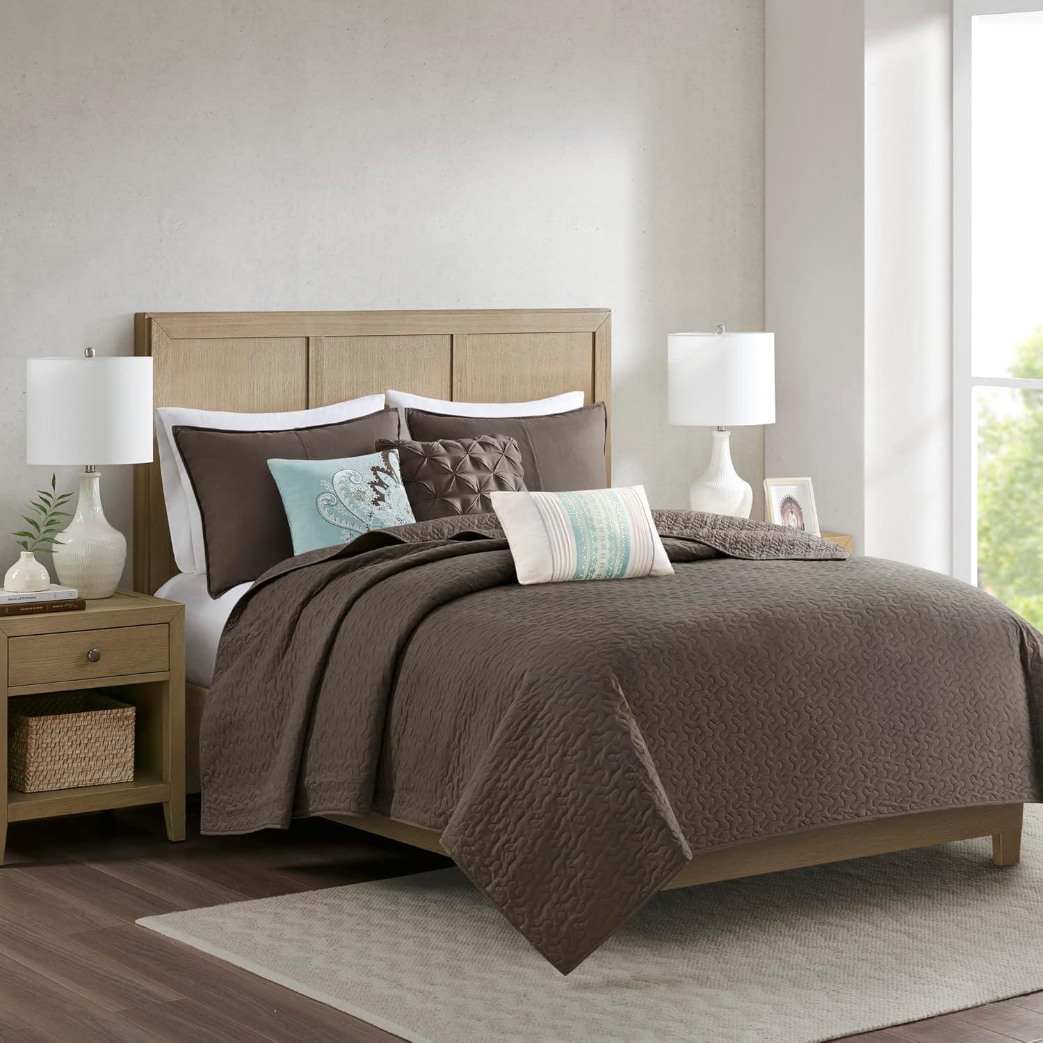 imageMadison Park Quilt Traditional Damask Design All Season Lightweight Coverlet Bedspread Bedding Set Matching Shams Pillows FullQueen90quotx90quot NavyWhite 6 PieceBrownBlue