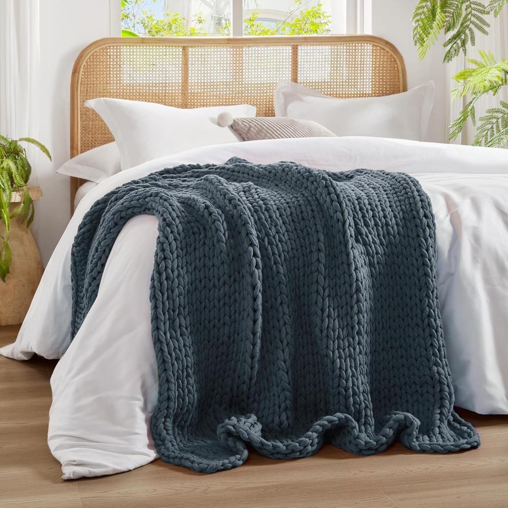 imageMadison Park Casual Acrylic Chunky Twice Knit Throw with Charcoal MP507315Indigo