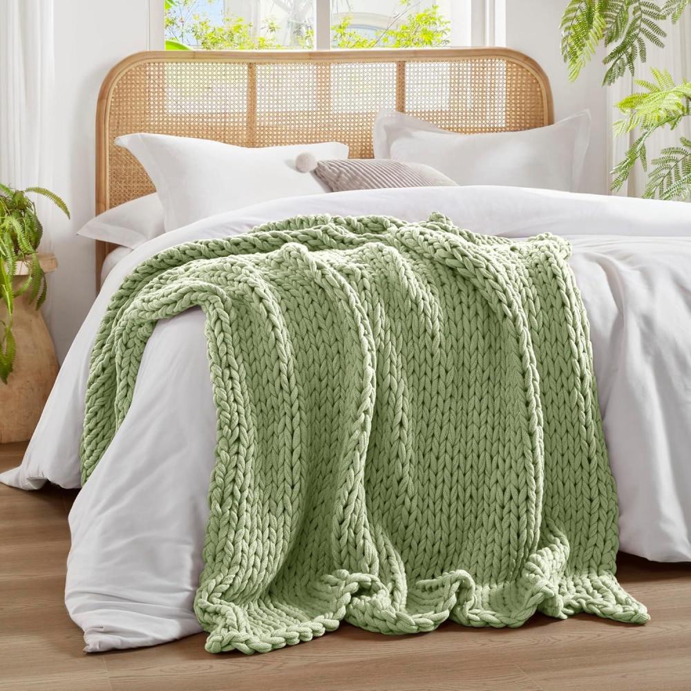 imageMadison Park Casual Acrylic Chunky Twice Knit Throw with Charcoal MP507315Sage Green