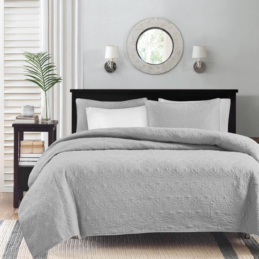 imageMadison Park Quebec Quilt Set Luxurious Damask Stitching Design Cotton Filled Lightweight Coverlet Bedspread Bedding Shams FullQueen90quotx90quot Cream 3 PieceGrey