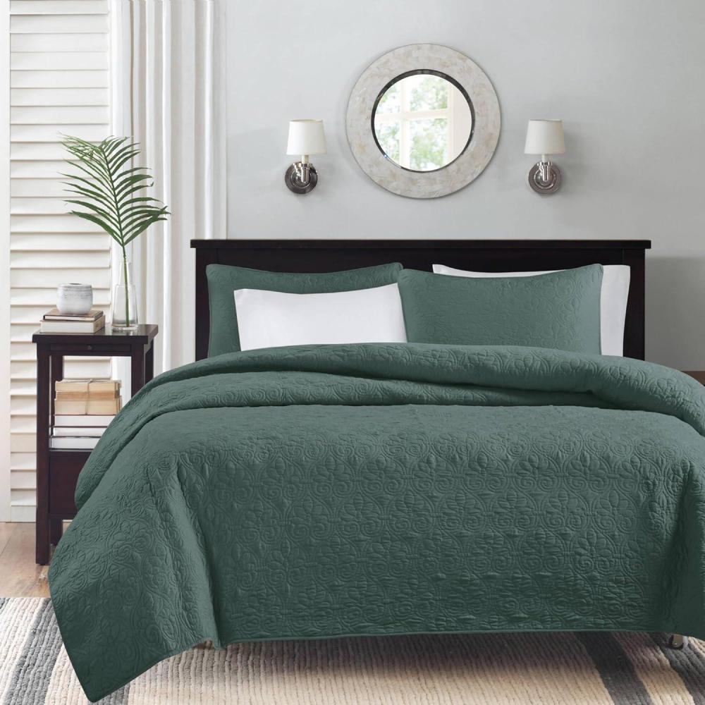 imageMadison Park Quebec Quilt Set Luxurious Damask Stitching Design Cotton Filled Lightweight Coverlet Bedspread Bedding Shams FullQueen90quotx90quot Cream 3 PieceBalsam Green