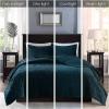 Madison Park Harper Quilt Set Velvet Casual Geometric Stitching Design All Season, Lightweight Coverlet, Cozy Bedding, Matching Shams, Full/Queen(90″x90″), Ivory 3 Piece(Teal)