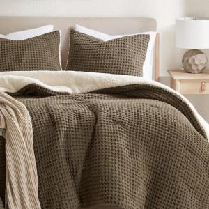 Madison Park Ellis Cable Knit Comforter Set – Soft Fluffy Chenille with Sherpa Reverse, Cozy Sweater-Inspired Texture, Oeko-Tex Certified,King, Ivory(Brown)