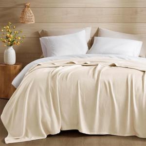 Madison Park Queen Size Blanket, 70% Rayon Bamboo-Based, 30% Cotton, Breathable for Hot Sleepers Menopause, Ultra Soft and Snag-Resistant, Summer Blanket for Bed or Couch, Queen 90″x90″ Sage Green(Ivory)