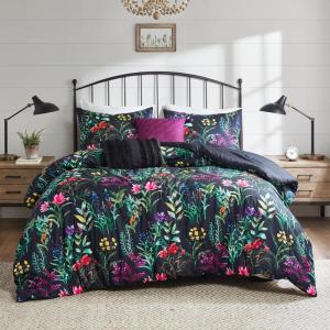 Madison Park Zennia Farmhouse Comforter Set with Throw-Blanket, Floral Print on Seersucker Textures, All Season Bedding, Matching Shams, Toss Pillows, King/Cal King(104″x92″), Blue 7 Piece(Tasha Black)