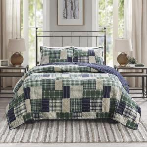 Madison Park Reversible Quilt Cabin Lifestyle Plaid Design – All Season, Breathable Coverlet Bedspread Bedding Set, Matching Shams, Full/Queen(90″x90″), Red 6 Piece(Timber Green/Navy 3 Piece)