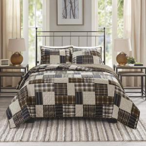 Madison Park Reversible Quilt Cabin Lifestyle Plaid Design – All Season, Breathable Coverlet Bedspread Bedding Set, Matching Shams, Full/Queen(90″x90″), Red 6 Piece(Timber Black/Brown 3 Piece)