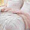 Madison Park Soft Plush Comforter Long Faux Fur Design, Mid Century, Modern All Season Down Alternative Bedding Set with Matching Sham, Full/Queen, Gia, Gray/White 3 Piece(Blush)