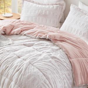 Madison Park Soft Plush Comforter Long Faux Fur Design, Mid Century, Modern All Season Down Alternative Bedding Set with Matching Sham, Full/Queen, Gia, Gray/White 3 Piece(Blush/White)