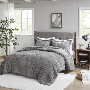 Madison Park Arctic Comforter Set Faux Fur Checkboard Textured Design – Down Alternative Ultra Soft, Winter Cozy and Warm Bedding, King/Cal King, Grey(Grey)