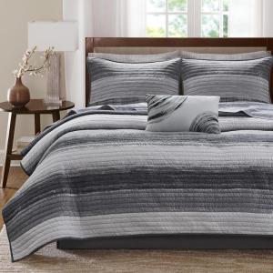 Madison Park Essentials Saben Cozy Bed in A Bag Reversible Quilt with Complete Cotton Sheet Set-Geometric Design All Season Cover, Decorative Pillow, Queen(90″x90″), Stripes Navy 8 Piece(Black)