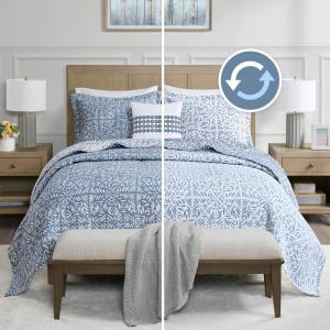 Madison Park Quilt Set Metelasse Reversible Coverlet Set Size, Soft Summer Quilt, All Season Lightweight Botannical Bedding King Shams, Harmony, King/Cal King, Blue 3 Piece(Blue)