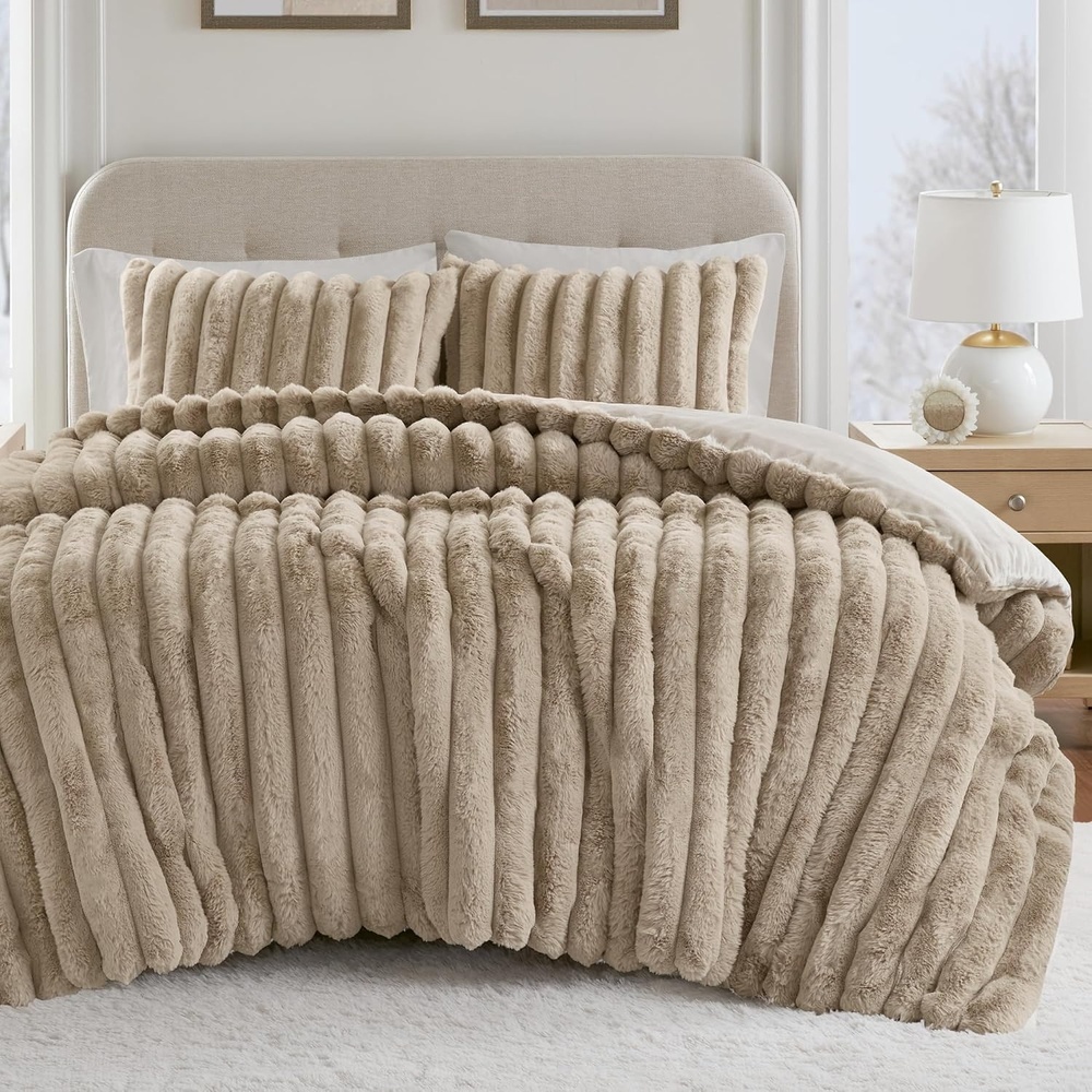 image:imageJasmine Ultrasoft Faux Fur Ribbed Comforter Set  Blanket by Madison ParkTaupe