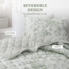 Madison Park Essentials Adele Reversible Pink Floral Quilt Set, Scalloped Edge, Lightweight All-Season Bedding Set, Elegant Gift for Her, Full/Queen – 3 Pieces (1 Quilt, 2 Standard Shams)(Green)