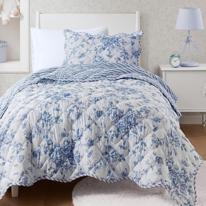 Madison Park Essentials Adele Reversible Pink Floral Quilt Set, Scalloped Edge, Lightweight All-Season Bedding Set, Elegant Gift for Her, Full/Queen – 3 Pieces (1 Quilt, 2 Standard Shams)(Blue)