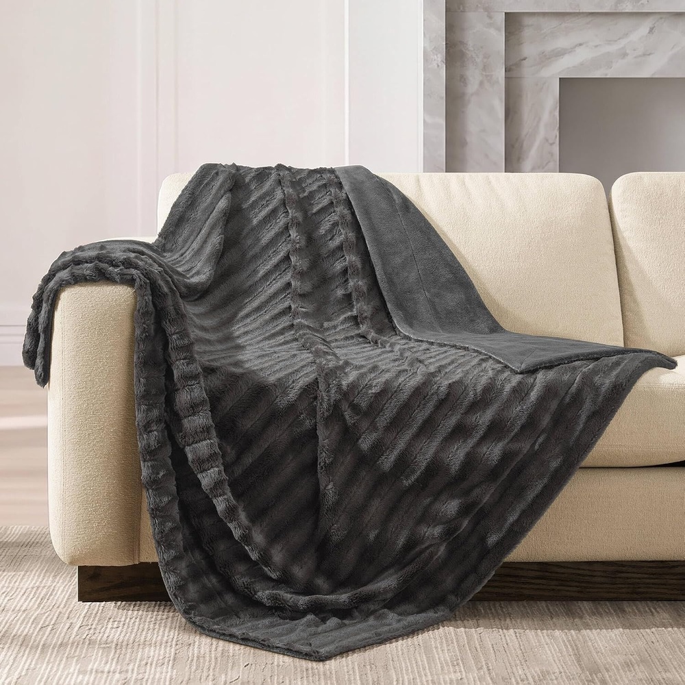 image:imageMadison Park Duke Faux Fur Throw Blanket for Sofa 50 x 60 Charcoal  Ultra Luxury Soft Lightweight Plush OEKOTEX Certified Brushed Long Faux Fur For Bed Coach or SofaCharcoal