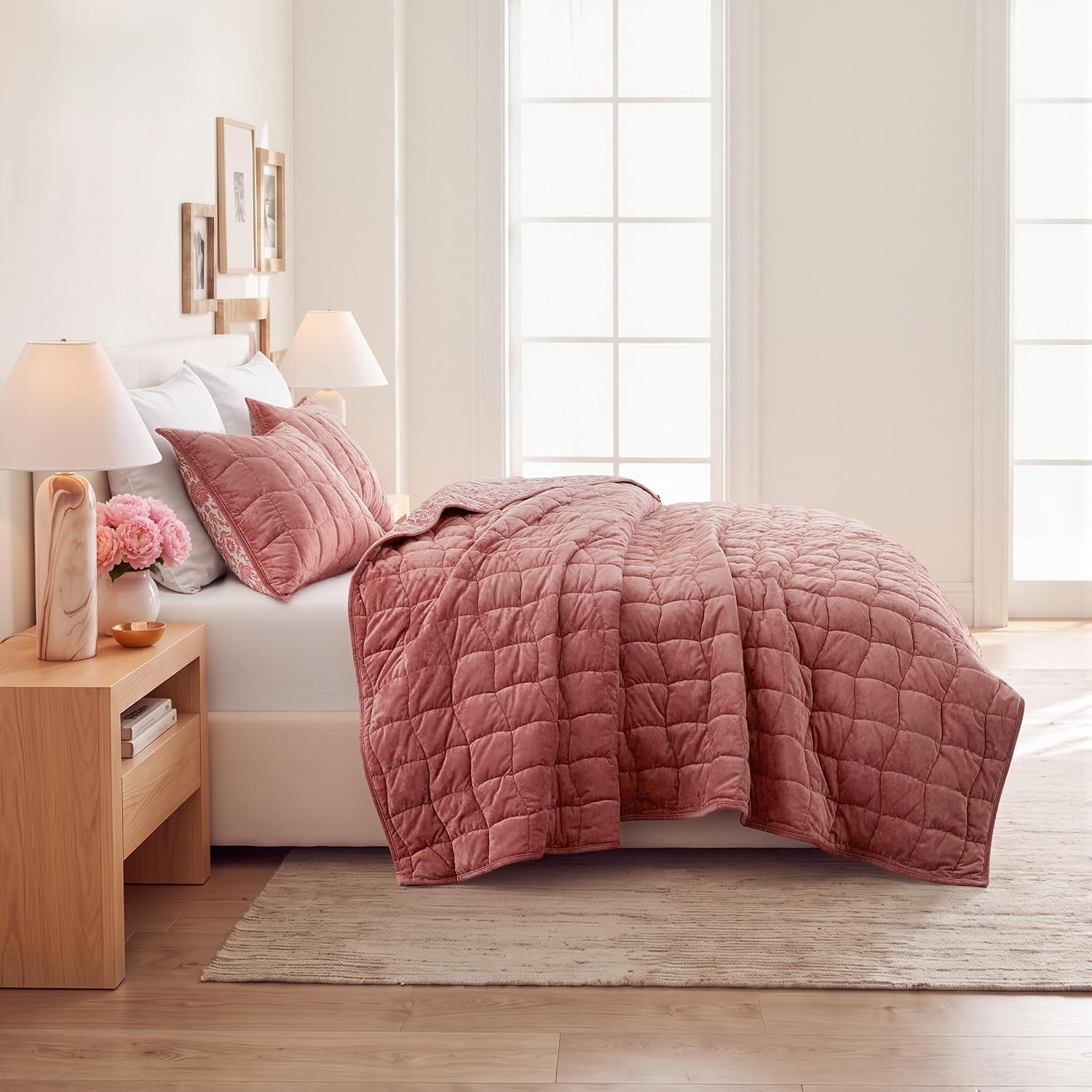image:imageMadison Park Velvet Quilt Set WaterWashed Softness FullQueen GreenPink